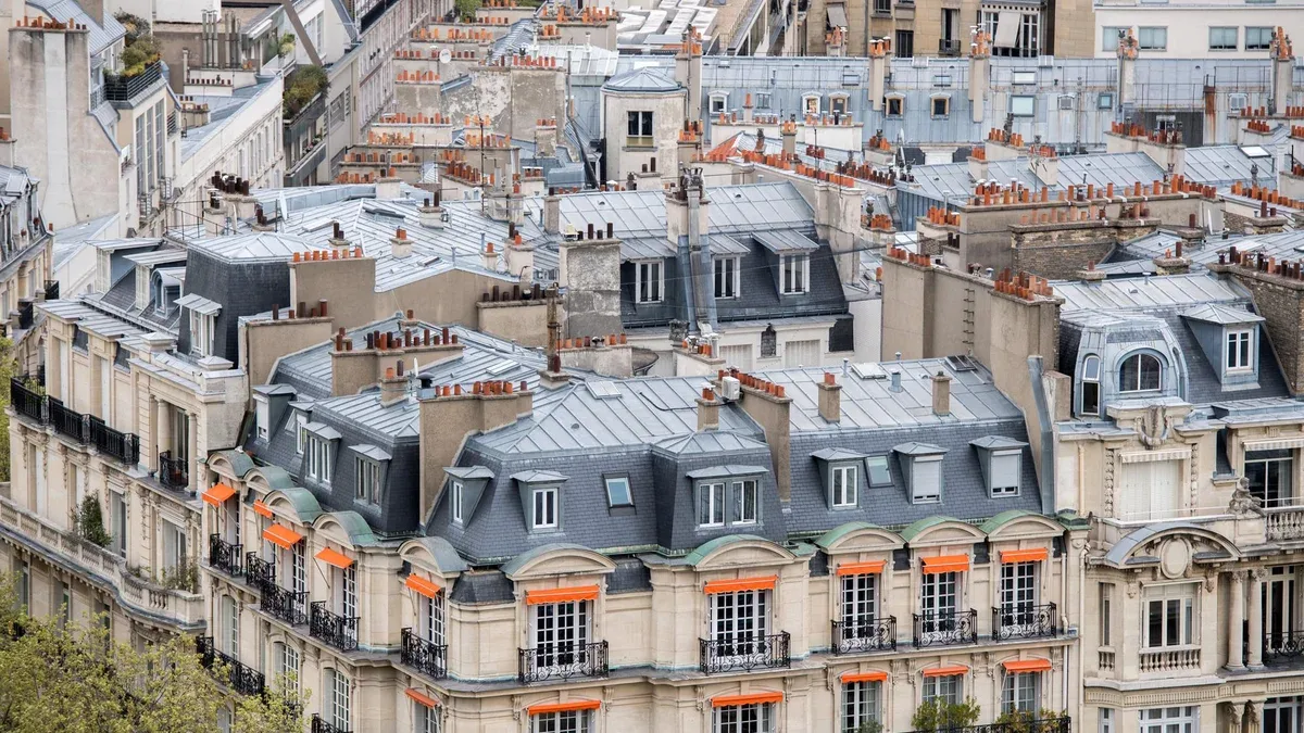Toits de Paris et immeuble cityview