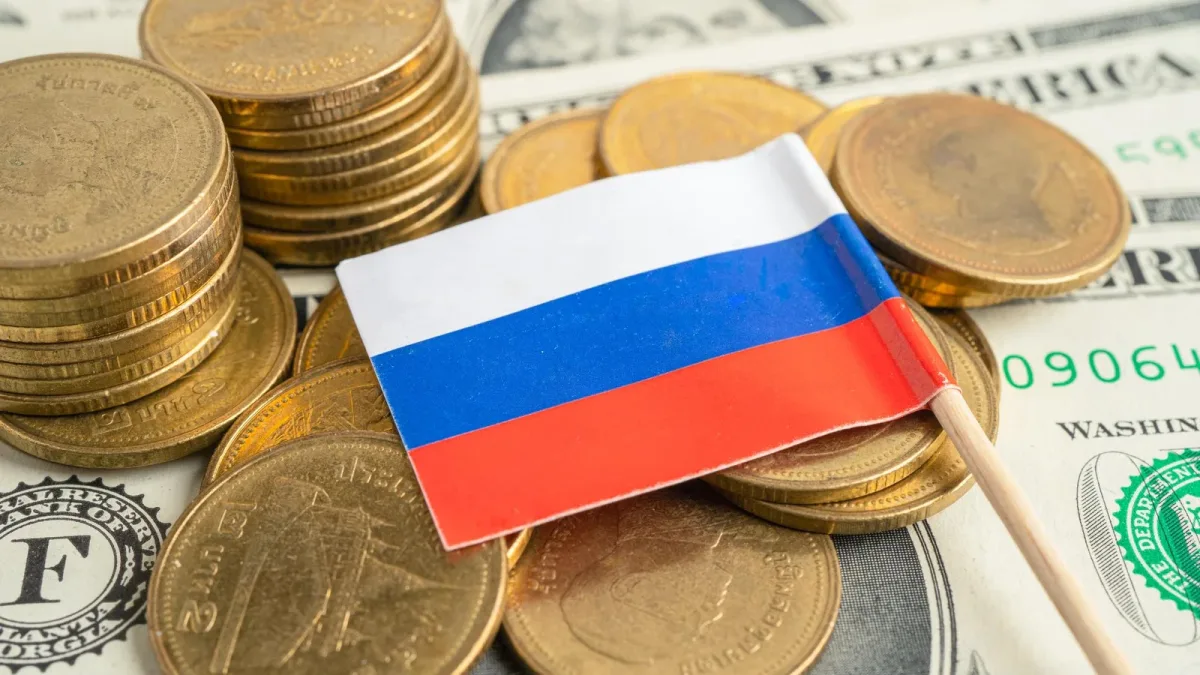 Gel des avoirs : les 12 inscriptions de l’UE du 15 octobre 2026 interdisent dès publication tout paiement à ces intermédiaires de la Russie